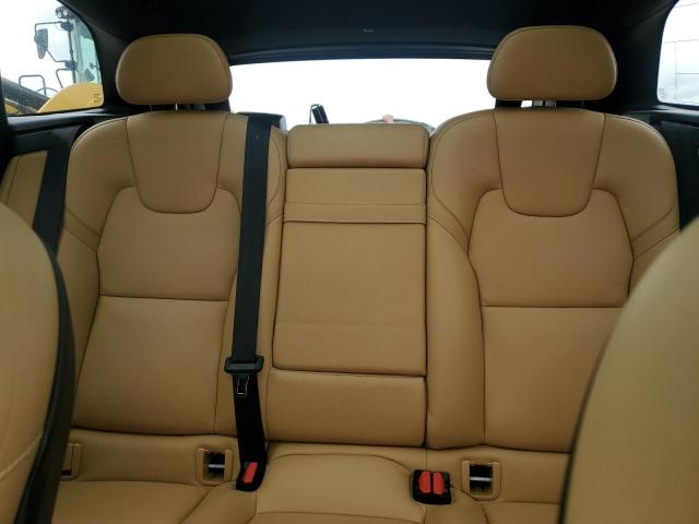 Photo 10 from auction – 2018 VOLVO XC60 T6 MO with VIN YV4A22RK8J1017698