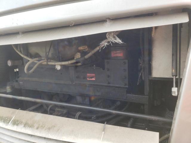 Photo 6 from auction – 2004 FREIGHTLINER CHASSIS X with VIN 4UZABFCY53CL76811
