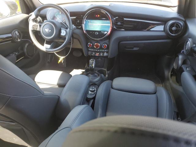 Photo 8 from auction – 2023 MINI COOPER S with VIN WMW53DK06P2T49371