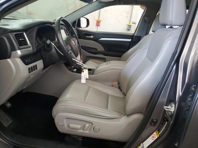 Photo 7 from auction – 2018 TOYOTA HIGHLANDER with VIN 5TDJZRFH3JS539934