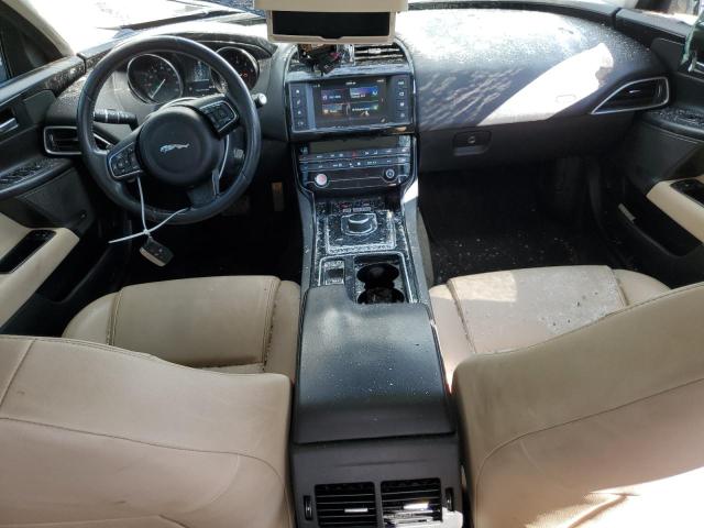 Photo 8 from auction – 2018 JAGUAR XE with VIN SAJAS4FX5JCP18798