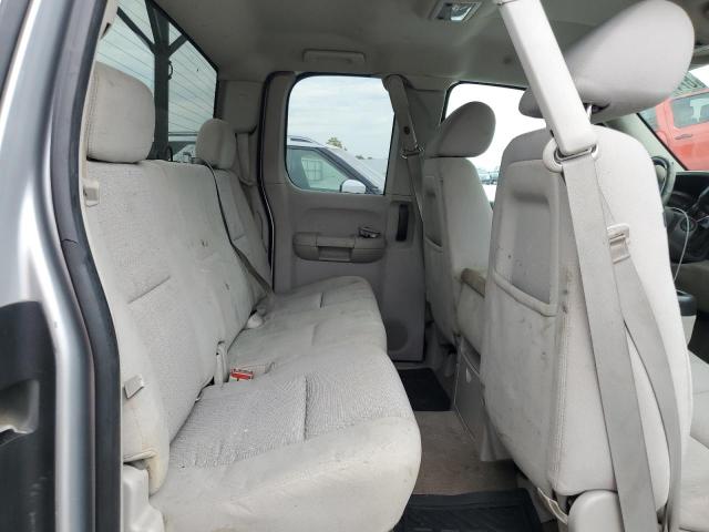 Photo 10 from auction – 2013 CHEVROLET SILVERADO with VIN 1GCRKSE06DZ106301
