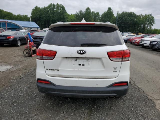 Photo 6 from auction – 2016 KIA SORENTO LX with VIN 5XYPGDA52GG091403