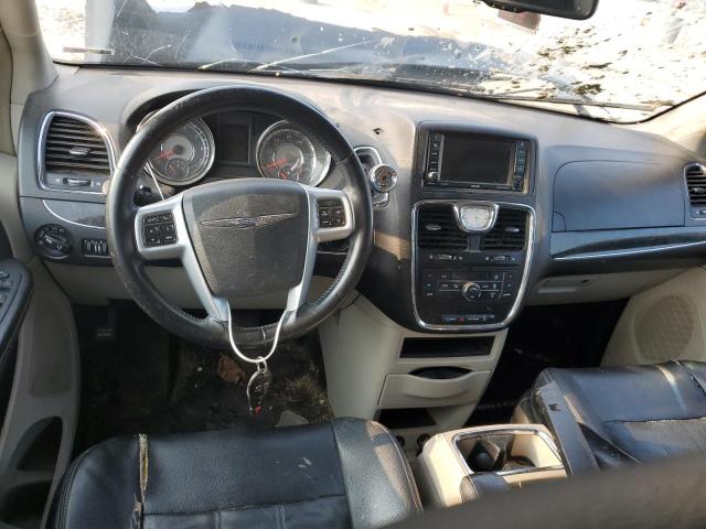 Photo 8 from auction – 2013 CHRYSLER TOWN & COU with VIN 2C4RC1BG3DR807882