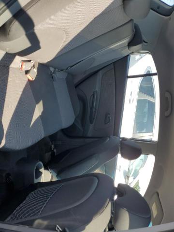 Photo 10 from auction – 2010 KIA RIO LX with VIN KNADH5A37A6651217