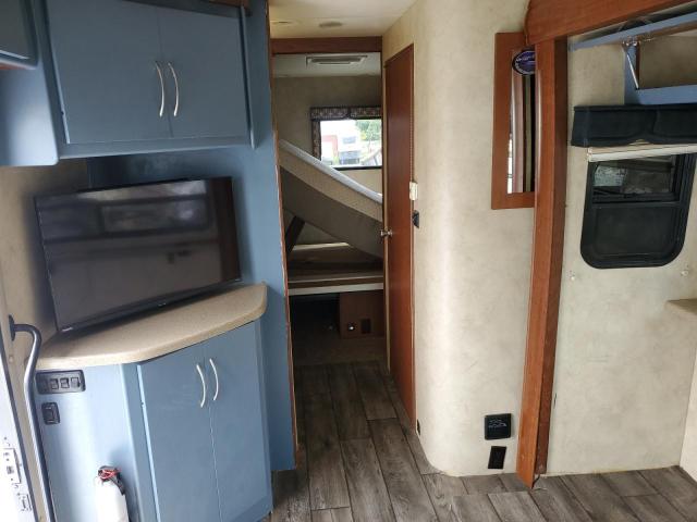 Photo 6 from auction – 2011 FOUR FOUR WINDS with VIN 5B4MD6798A3443497