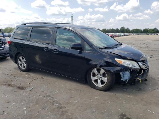 Photo 4 from auction – 2015 TOYOTA SIENNA LE with VIN 5TDKK3DC7FS681577