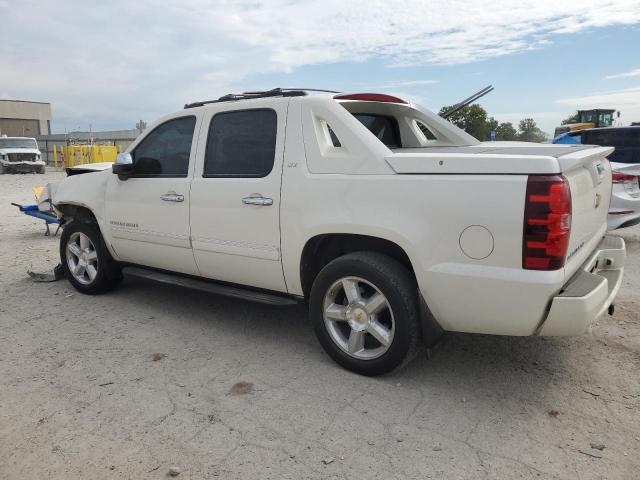 Photo 2 from auction – 2012 CHEVROLET AVALANCHE with VIN 3GNTKGE70CG305592
