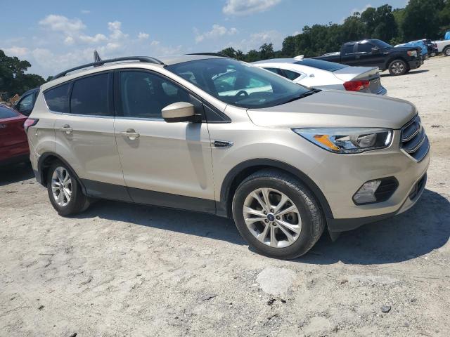 Photo 4 from auction – 2018 FORD ESCAPE SE with VIN 1FMCU9GD5JUC20383