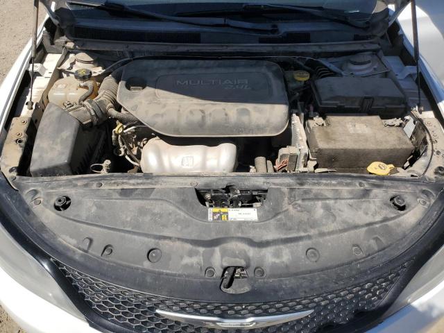 Photo 11 from auction – 2016 CHRYSLER 200 S with VIN 1C3CCCBB0GN100704