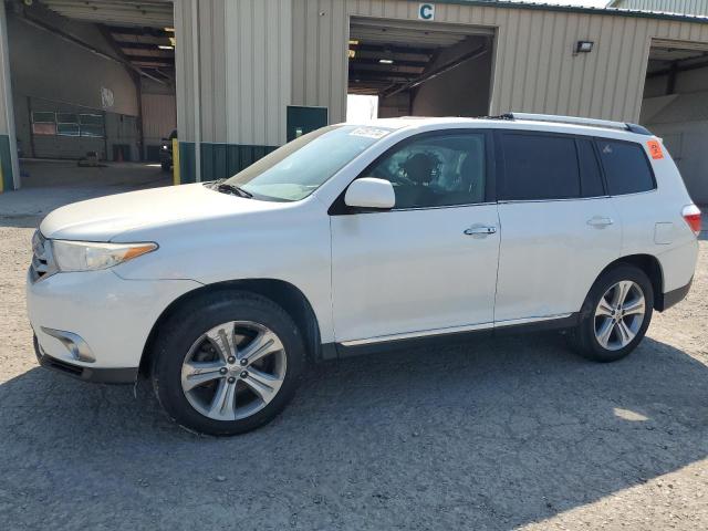TOYOTA HIGHLANDER 2013 with VIN 5TDDK3EH7DS220007 - Photo from auction