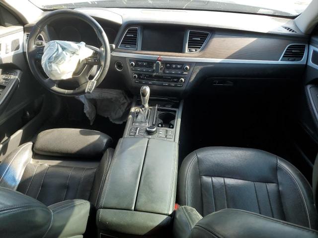 Photo 8 from auction – 2015 HYUNDAI GENESIS 5. with VIN KMHGN4JF2FU021004