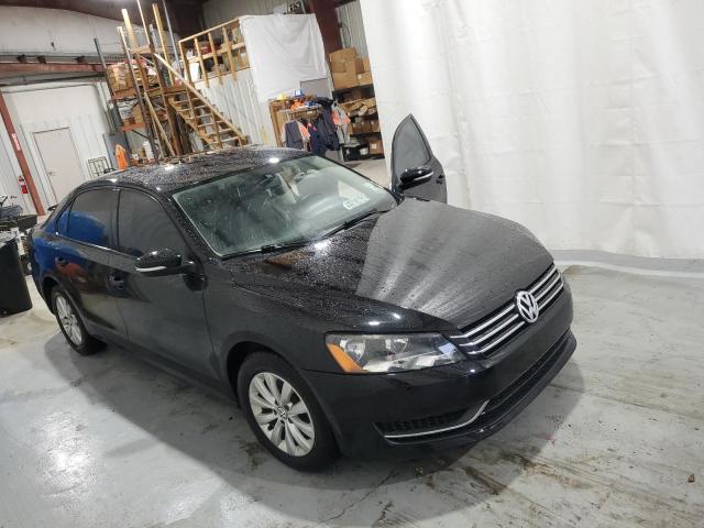 Photo 4 from auction – 2015 VOLKSWAGEN PASSAT S with VIN 1VWAT7A38FC018778