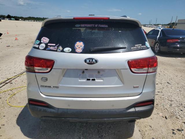 Photo 6 from auction – 2016 KIA SORENTO LX with VIN 5XYPG4A37GG021555
