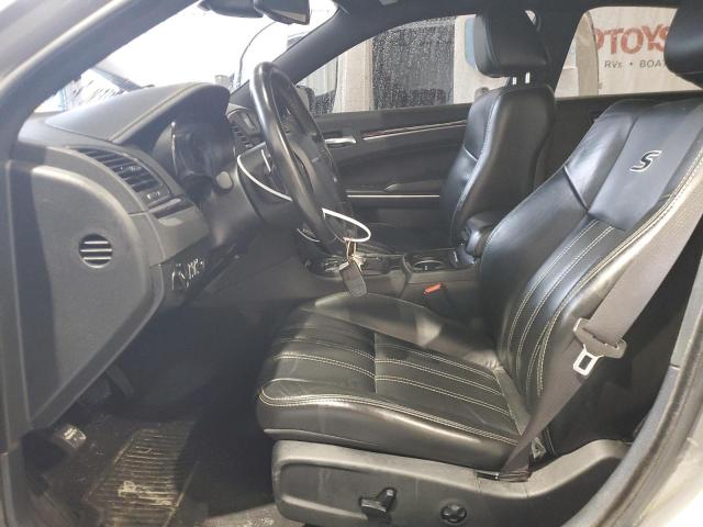 Photo 7 from auction – 2019 CHRYSLER 300 S with VIN 2C3CCABG2KH640489