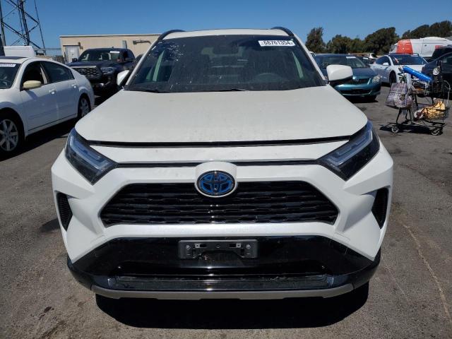 Photo 5 from auction – 2022 TOYOTA RAV4 SE with VIN JTM16RFV7ND529357