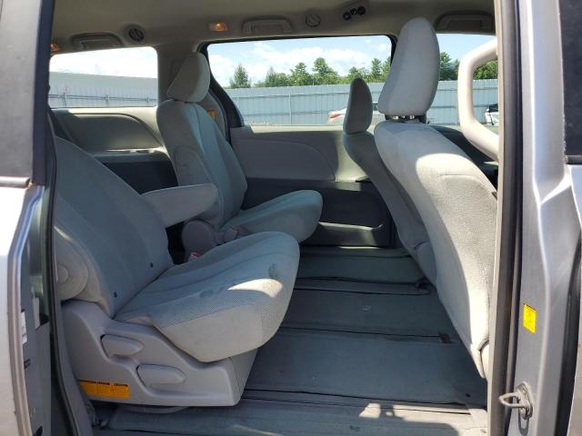 Photo 11 from auction – 2012 TOYOTA SIENNA with VIN 5TDZK3DC0CS194182