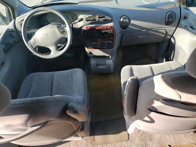Photo 8 from auction – 2000 CHRYSLER TOWN & COU with VIN 1C4GP54L7YB633316