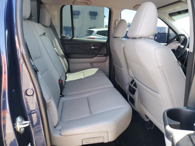 Photo 10 from auction – 2017 HONDA RIDGELINE with VIN 5FPYK2F66HB001744