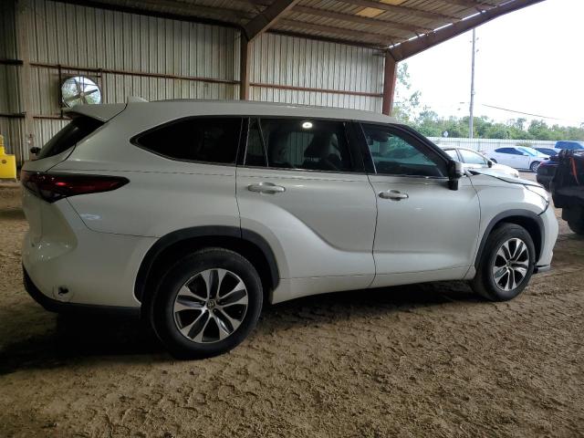 Photo 3 from auction – 2022 TOYOTA HIGHLANDER with VIN 5TDGZRAHXNS093756
