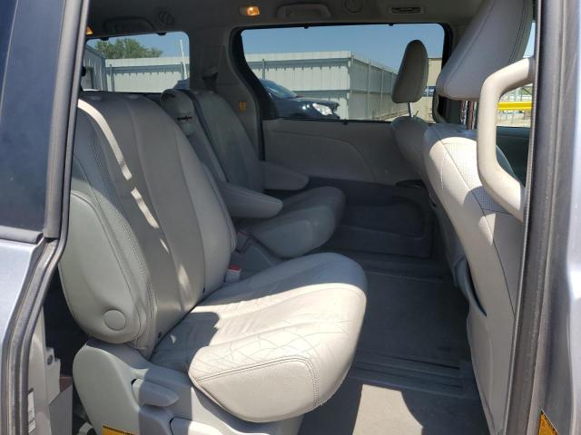 Photo 11 from auction – 2012 TOYOTA SIENNA XLE with VIN 5TDYK3DC2CS268133