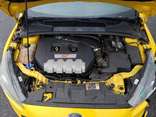 Photo 11 from auction – 2017 FORD FOCUS ST with VIN 1FADP3L95HL241450