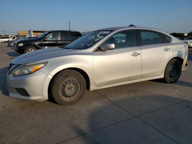 NISSAN ALTIMA 2.5 2018 with VIN 1N4AL3AP0JC159633 - Photo from auction