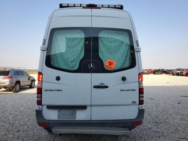 Photo 6 from auction – 2014 MERCEDES-BENZ SPRINTER 2 with VIN WD3PE7CC7E5867320