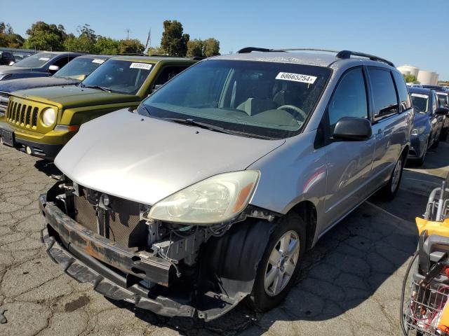TOYOTA SIENNA CE 2004 with VIN 5TDZA23C44S192368 - Photo from auction