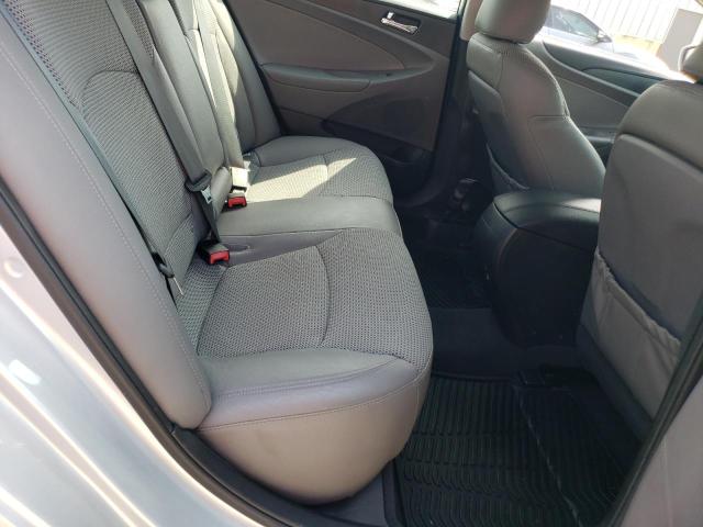Photo 10 from auction – 2012 HYUNDAI SONATA SE with VIN 5NPEC4AB5CH321768
