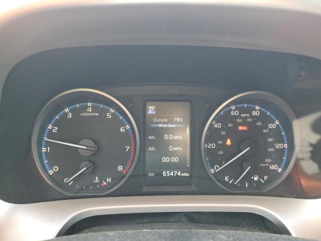Photo 9 from auction – 2017 TOYOTA RAV 4 with VIN JTMBFREVXHJ133788