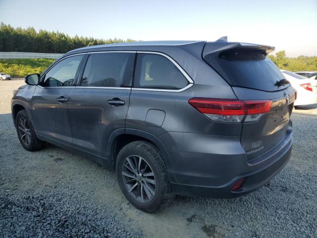 Photo 2 from auction – 2019 TOYOTA HIGHLANDER with VIN 5TDKZRFH0KS562867