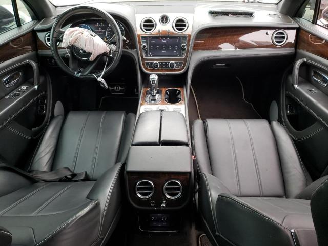 Photo 8 from auction – 2018 BENTLEY BENTAYGA with VIN SJAAC2ZV4JC019352
