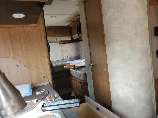 Photo 6 from auction – 2019 WINNEBAGO MOTORHOME with VIN WDAPF4CC6J9762419