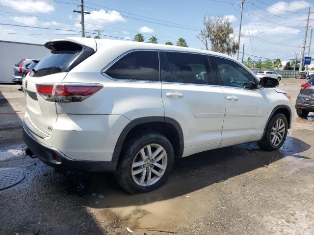 Photo 3 from auction – 2015 TOYOTA HIGHLANDER with VIN 5TDZKRFH4FS096353
