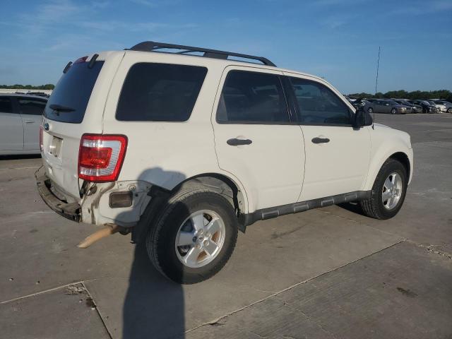 Photo 3 from auction – 2011 FORD ESCAPE XLT with VIN 1FMCU0D77BKA38014