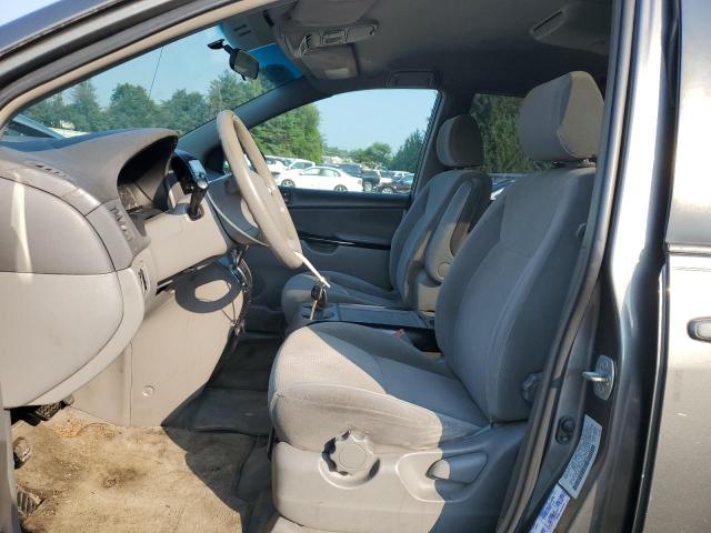 Photo 7 from auction – 2004 TOYOTA SIENNA CE with VIN 5TDZA23C24S100240