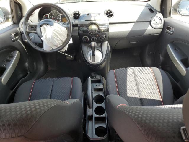 Photo 8 from auction – 2011 MAZDA MAZDA2 with VIN JM1DE1HY9B0114634