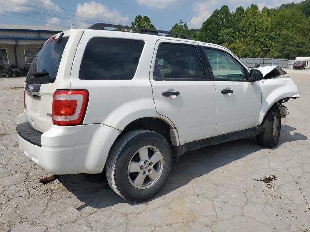 Photo 3 from auction – 2010 FORD ESCAPE XLT with VIN 1FMCU9DG8AKD28006