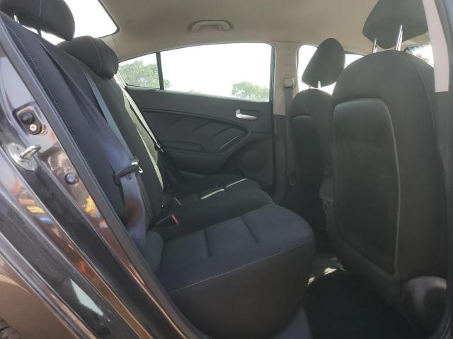 Photo 10 from auction – 2017 KIA FORTE LX with VIN 3KPFK4A72HE050182