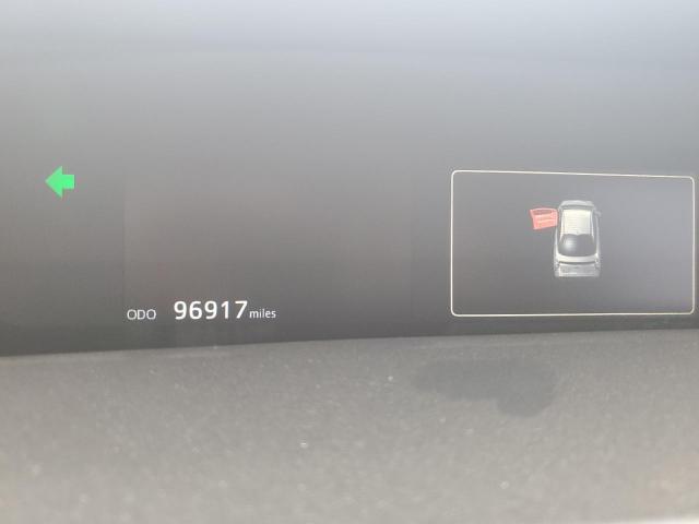 Photo 9 from auction – 2017 TOYOTA PRIUS with VIN JTDKARFU0H3041422