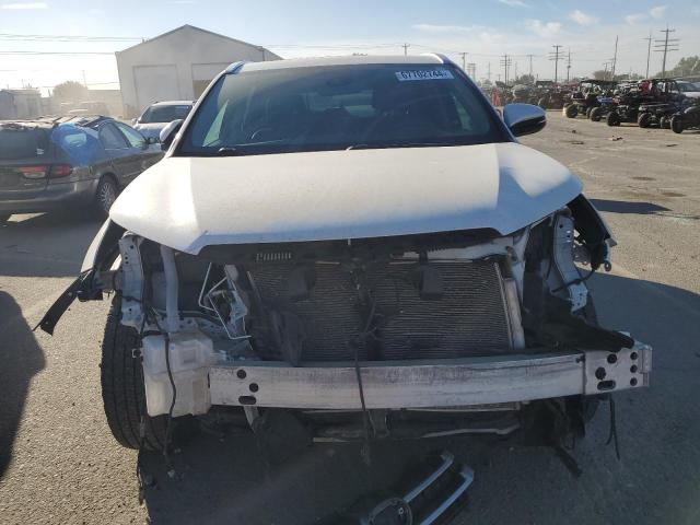 Photo 5 from auction – 2018 TOYOTA HIGHLANDER with VIN 5TDJZRFH4JS893140