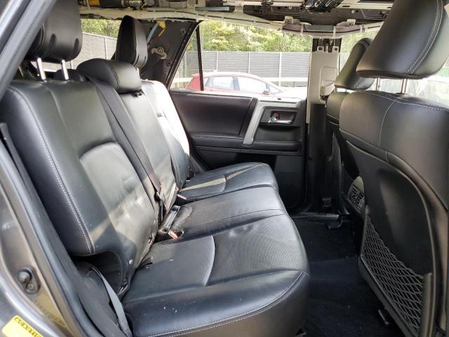 Photo 11 from auction – 2016 TOYOTA 4RUNNER SR with VIN JTEBU5JRXG5297715