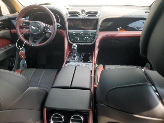 Photo 8 from auction – 2022 BENTLEY BENTAYGA with VIN SJAAM2ZVXNC013736