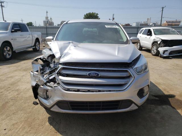 Photo 5 from auction – 2019 FORD ESCAPE SE with VIN 1FMCU0GD1KUC45469