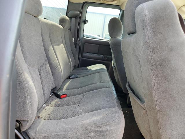 Photo 10 from auction – 2005 CHEVROLET SILVERADO with VIN 2GCEC19V651202161