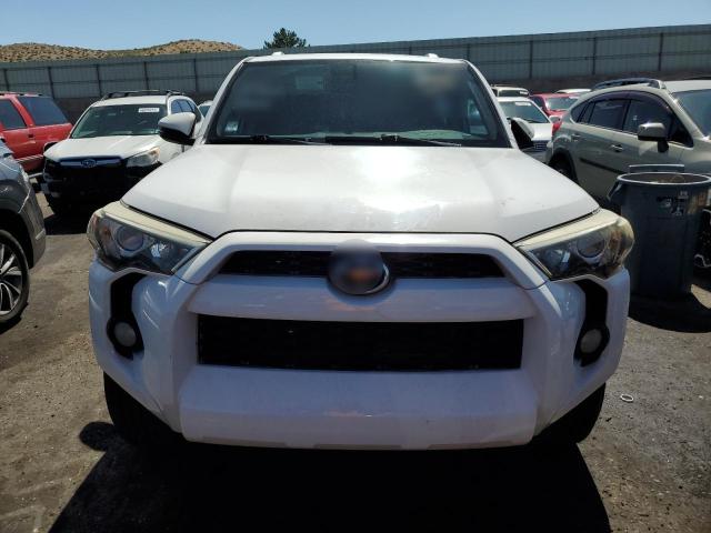 Photo 5 from auction – 2016 TOYOTA 4RUNNER SR with VIN JTEBU5JR8G5352100