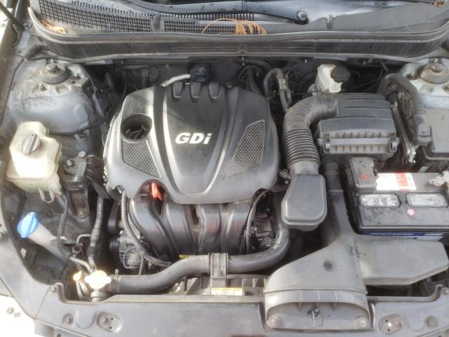 Photo 11 from auction – 2012 HYUNDAI SONATA SE with VIN 5NPEC4AC1CH446274