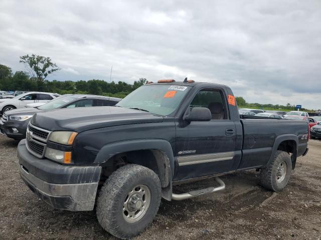 CHEVROLET SILVERADO 2006 with VIN 1GCHK24U86E109937 - Photo from auction