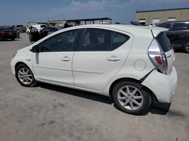 Photo 2 from auction – 2014 TOYOTA PRIUS C with VIN JTDKDTB38E1573333